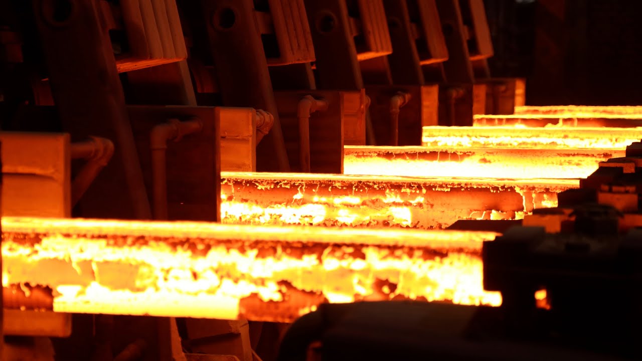 Tuần trước: giá quặng sắt Trung Quốc giảm 10%, giá thép kỳ hạn tăng